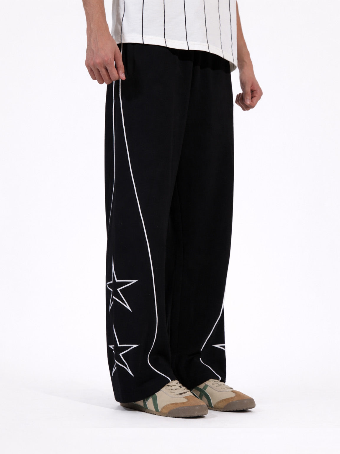 Black Star Print Trouser